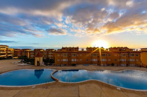 Ocean view Family Apartment in Playa La Arena